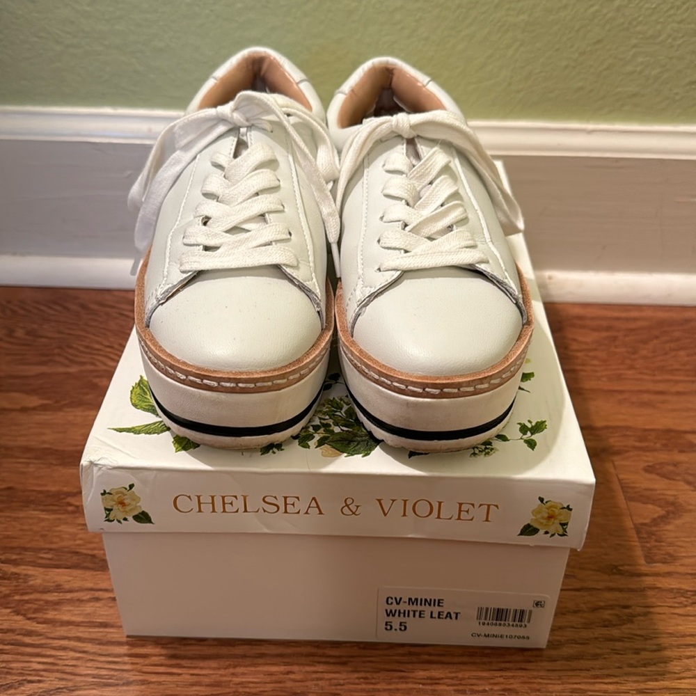 Chelsea & Violet white leather platform sneakers